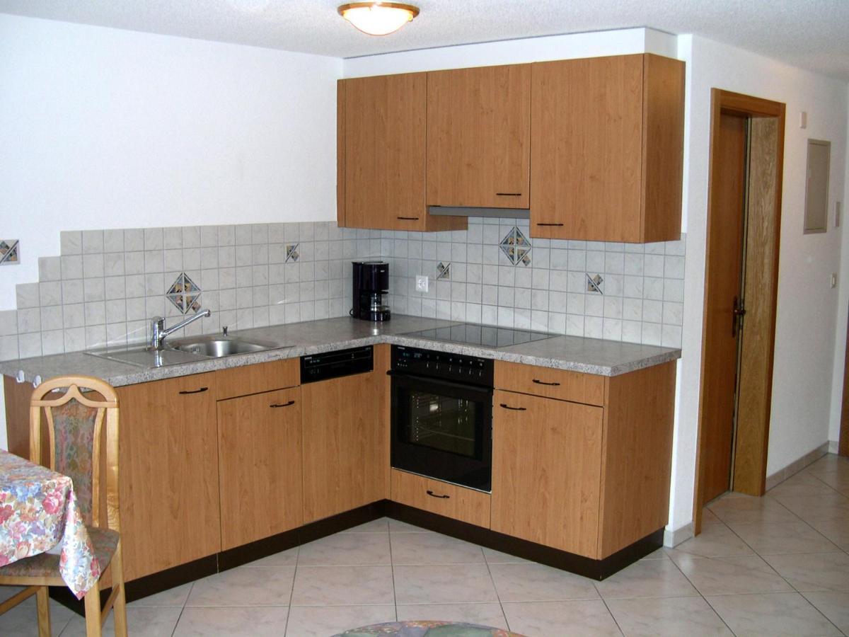Ferienhaus Antigua Saas-Grund Bilik gambar