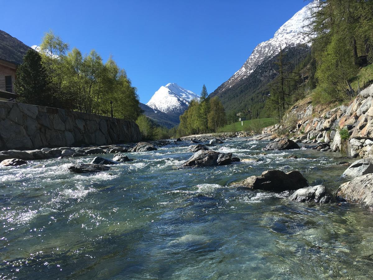 Ferienhaus Antigua Saas-Grund Luaran gambar